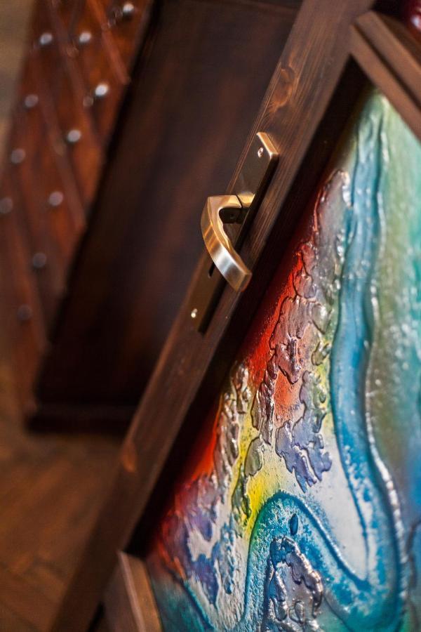 Stylish In Old Town Apartment